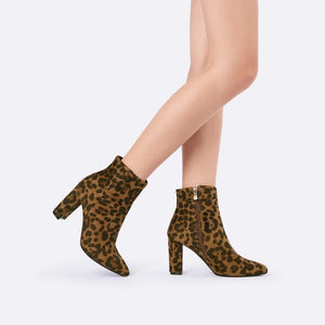 Leopard Print Pointed Party Boots